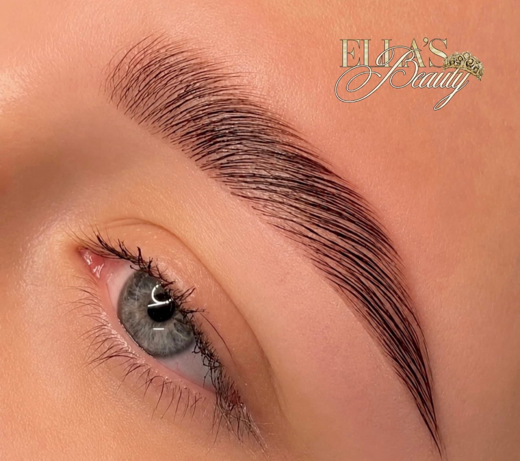 Brow lamination by Ella’s Beauty — brushed-up, glossy, perfectly shaped brow